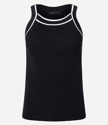 Blusa em Tricô com Detalhes Contrastantes