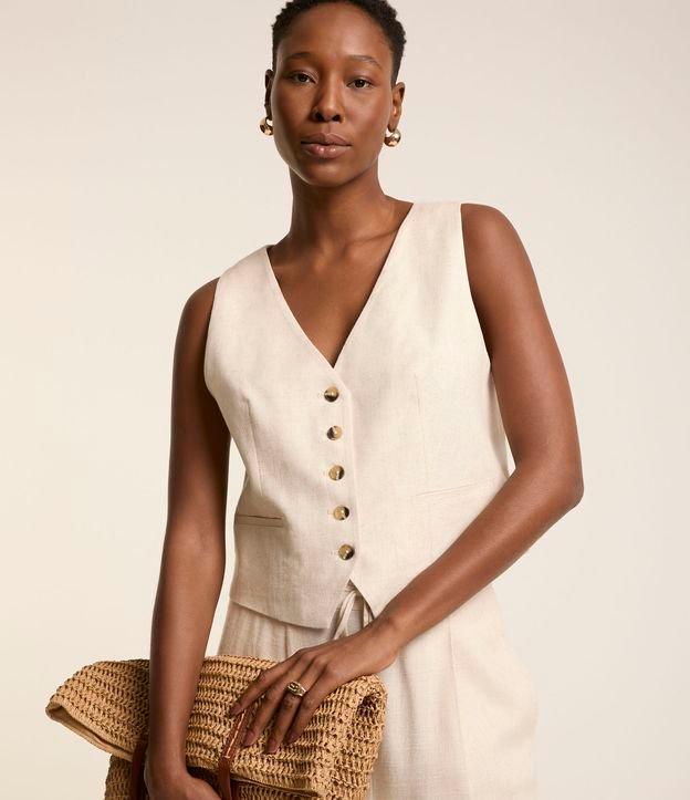 Colete em Viscolinho com Fechamento por Botões Contrastantes - 3