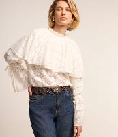 Blusa Manga Longa em Laise com Babados e Amarração nos Punhos. - 2