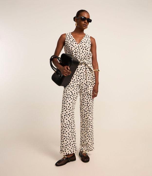 Macacão Longo Reto em Airflow com Cinto e Estampa Pincelada - 2