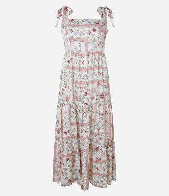 Vestido Evasê Midi em Viscose com Flores Estampadas