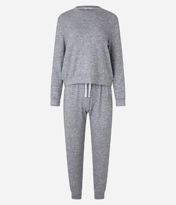 Pijama Manga longa Em Tricot com Detalhe no Cós