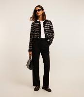 Calça Wide Alfaiataria em Crepe com Detalhe de Lapela - 2