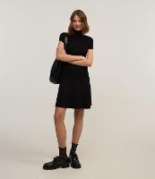 Vestido Curto em Tricô com Golinha - 2