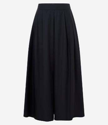 Saia Godê Longa em Tricoline com Pregas