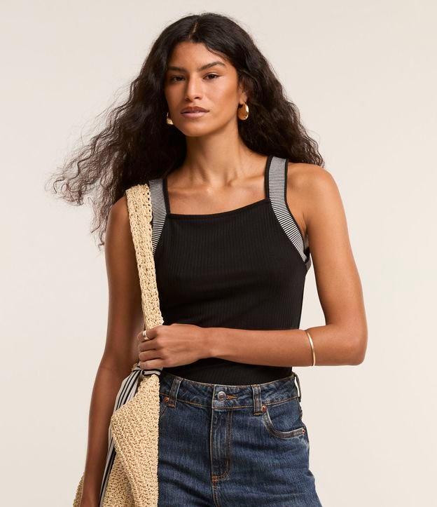 Regata com Decote Quadrado e Alça Contrastante - 1