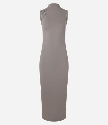 Vestido Long Midi em Microfibra com Golinha e Franzido na Lateral