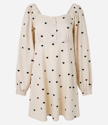 Vestido Curto em Viscose com Abotoamento Frontal