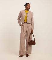 Calça Wide Leg em Alfaiataria com Cós Simples e Pregas Frontais - 2