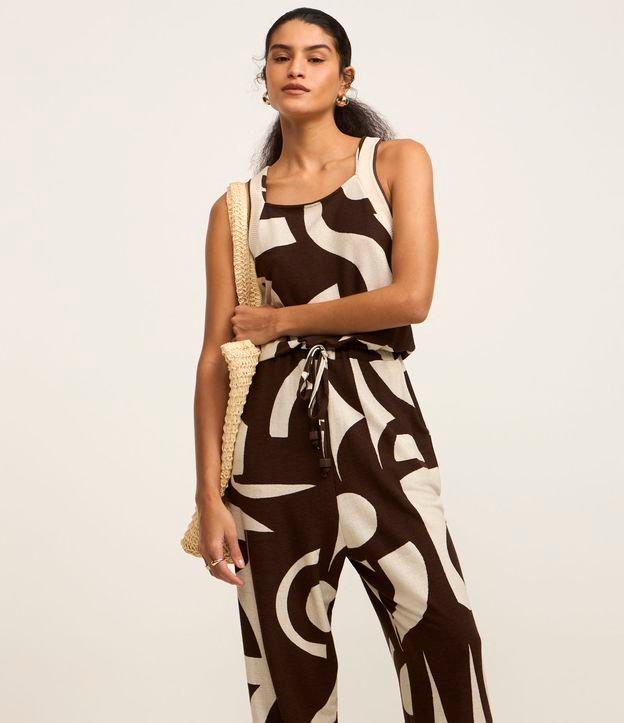 Macacão Reto em Viscose com Estampa Abstrata e Cava de Tricô - 2