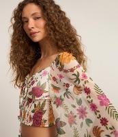 Blusa em Tule com Lacinho no Decote Estampa Floral  e Lastex na Barra - 1