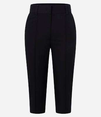 Calça Capri Alfaiataria com Friso Frontal