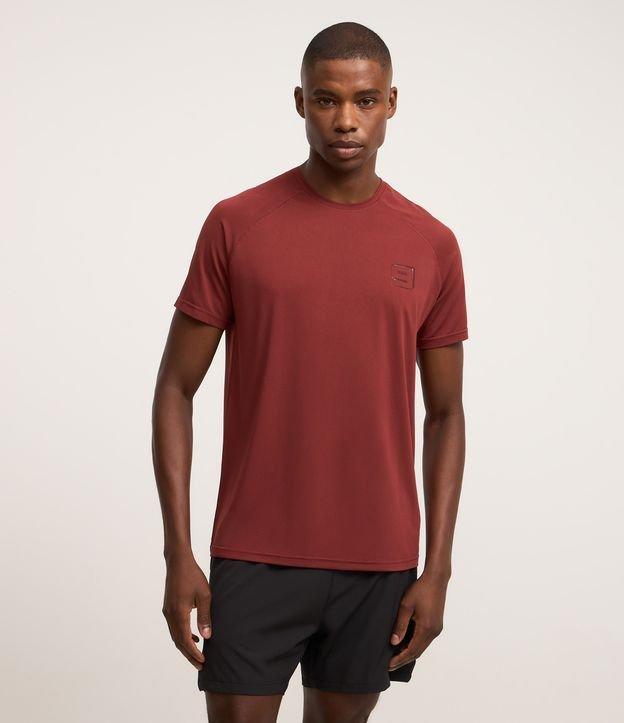 Camiseta Esportiva em Tecnologia Dry com Textura e Estampa Lettering Refletiva - 2