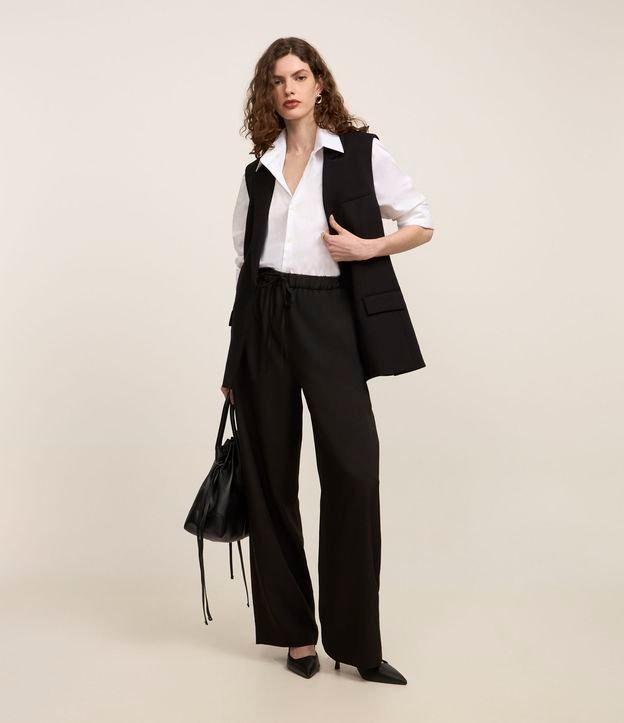 Calça Pantalona em Alfaiataria com Cós de Elástico e Amarração - 2