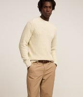 Calça em Sarja com Detalhe em Recortes e Bolsos - 2