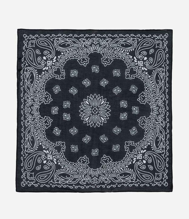 Lenço Bandana em Flanela com Estampa Paisley - 1