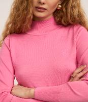 Blusa em Viscose com Gola Alta e Lacinho Bordado - 2