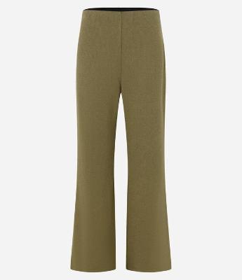 Calça Flare Texturizada com Cintura Alta