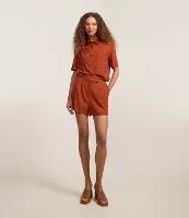 Short Curto em Viscose em Linho com Pregas e Bolsos - 2