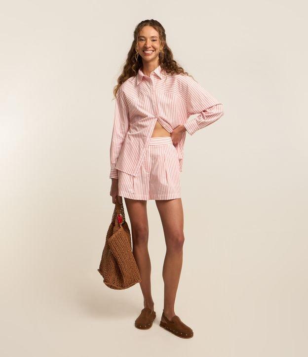 Short Regular em Tricoline com Listras e Pregas - 1