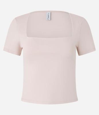 Blusa em Microfibra com Decote Quadrado