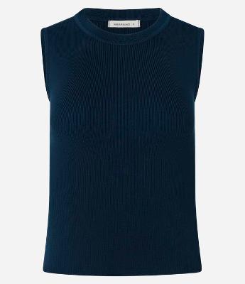 Blusa Sem Manga em Tricô Canelado com Gola Redonda