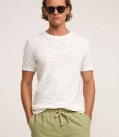 Camiseta Regular em Algodão com Textura em Furinhos - 2