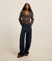 Calça Wide em Jeans com Recorte Transpassado e Bolso Cargo - 3