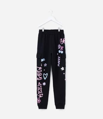 Calça Infantil com Bolso Cargo e Estampa Doodles - Tam 5 a 14 Anos