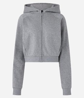 Casaco em Moletom com Capuz e Bolso Canguru