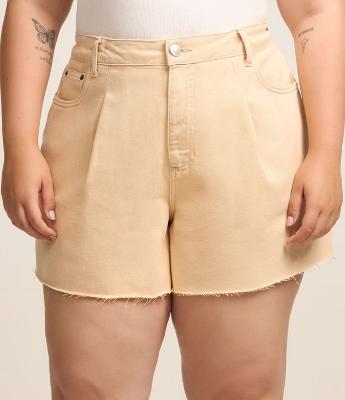 Short Evasé em Sarja Leve com Barra a Fio Curve & Plus Size