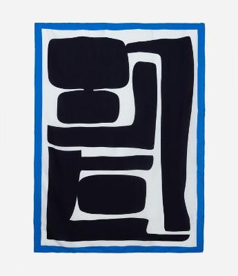 Canga de Praia em Flanela com Contraste e Estampa Geométrica