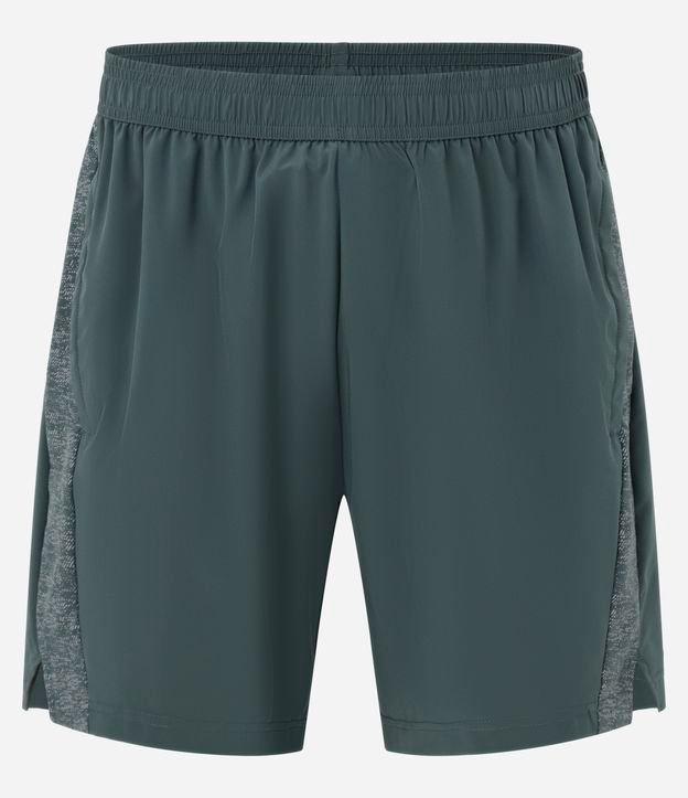 Bermuda Esportiva em Material Tecnológico com Estampa Refletiva - 1