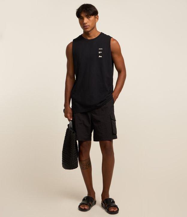 Bermuda em Poliamida com Cós Elástico e Bolso Cargo - 2