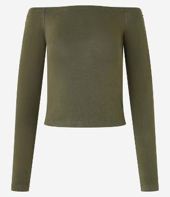 Blusa em Tricô com Decote Canoa