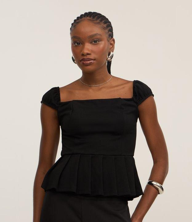 Blusa Curta em Crepe com Pregas na Barra - 2