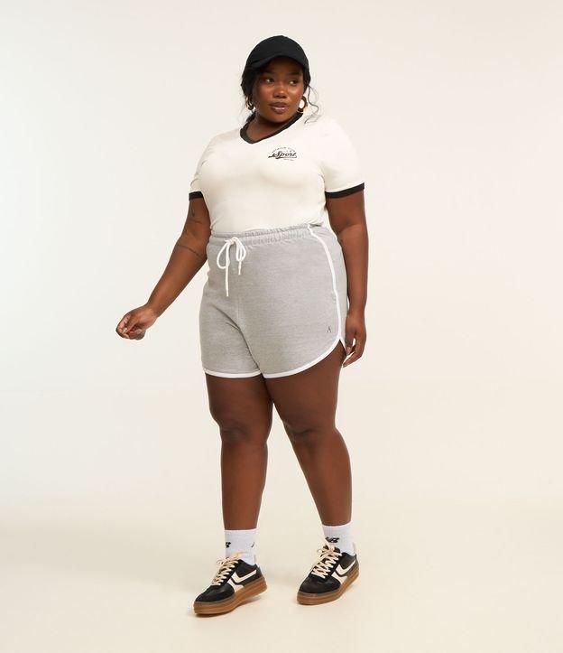 Short Runner em Moletinho Curve e Plus Size - 2
