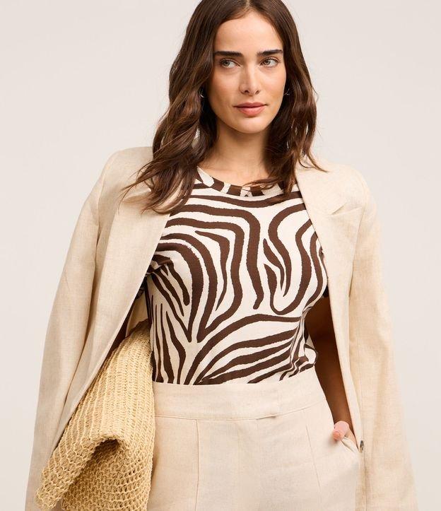 Blusa em Viscose Manga Curta com Estampa de Zebra - 2