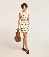 Short Curto em Viscose e Linho com Estampa Folhagens - 2