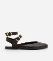 Sapatilha com Dupla Tiras Largas e Fivelas - 1