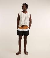 Bermuda em Microfibra com Cós Elástico Bloco de Cores e Textura - 1