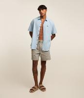 Bermuda em Material Tecnológico com Estampado Praiana e Efeito Lavado - 2