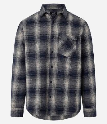 Camisa Comfort em Flanela com Bolso e Estampa Xadrez