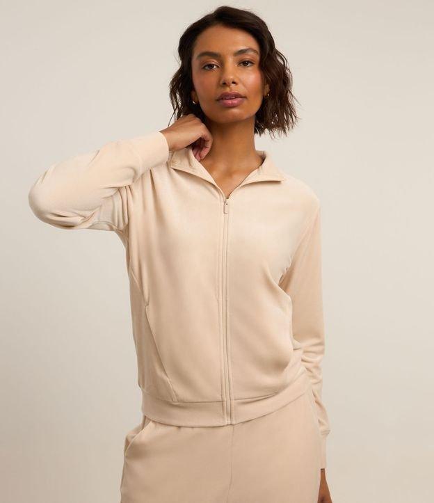 Jaqueta Esportiva em Plush com Gola alta e Zíper - 4