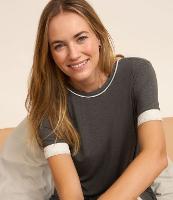 Camisola Manga Curta em Viscose com Detalhe Contrastante - 2