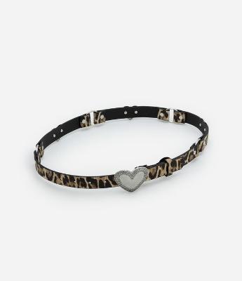 Cinto Texturizado com Estampa Animal Print Fivela de Coração
