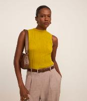 Blusa Canelada em Tricô com Gola Redonda Ajustada - 2