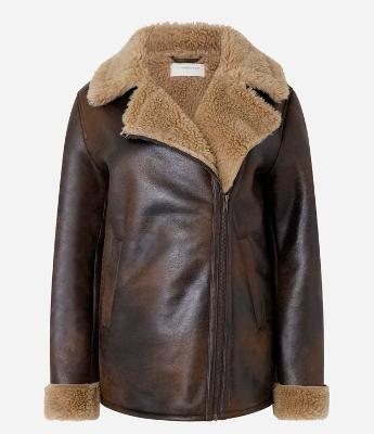 Jaqueta Alongada em PU com Pelo no Forro e Gola