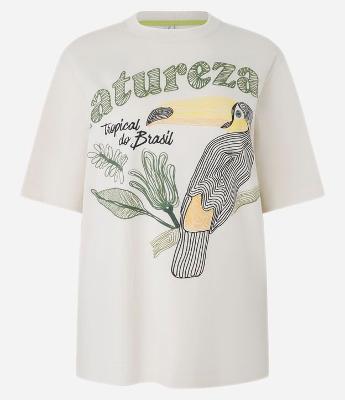 Camiseta Oversized com Estampa Natureza Tropical e Tucano