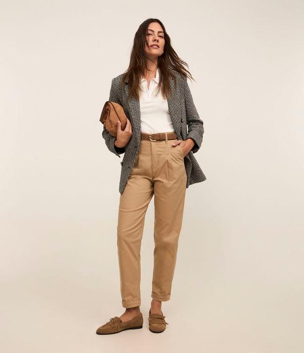 Calça Mom Jeans com Pregas - 2